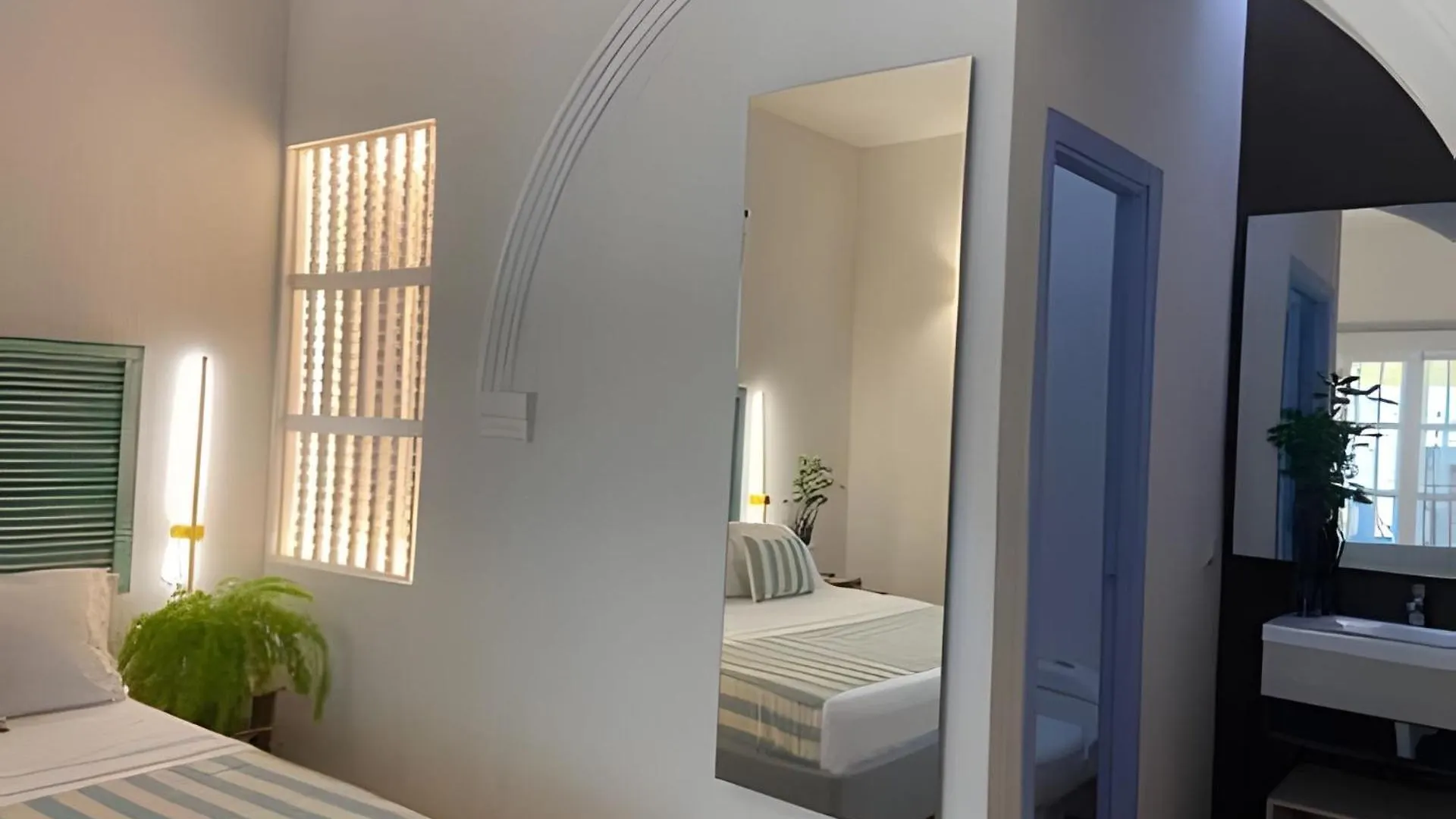 Guest house Cartagena+ Picina+6 Alcobas + Ciudad Antigua Hotel