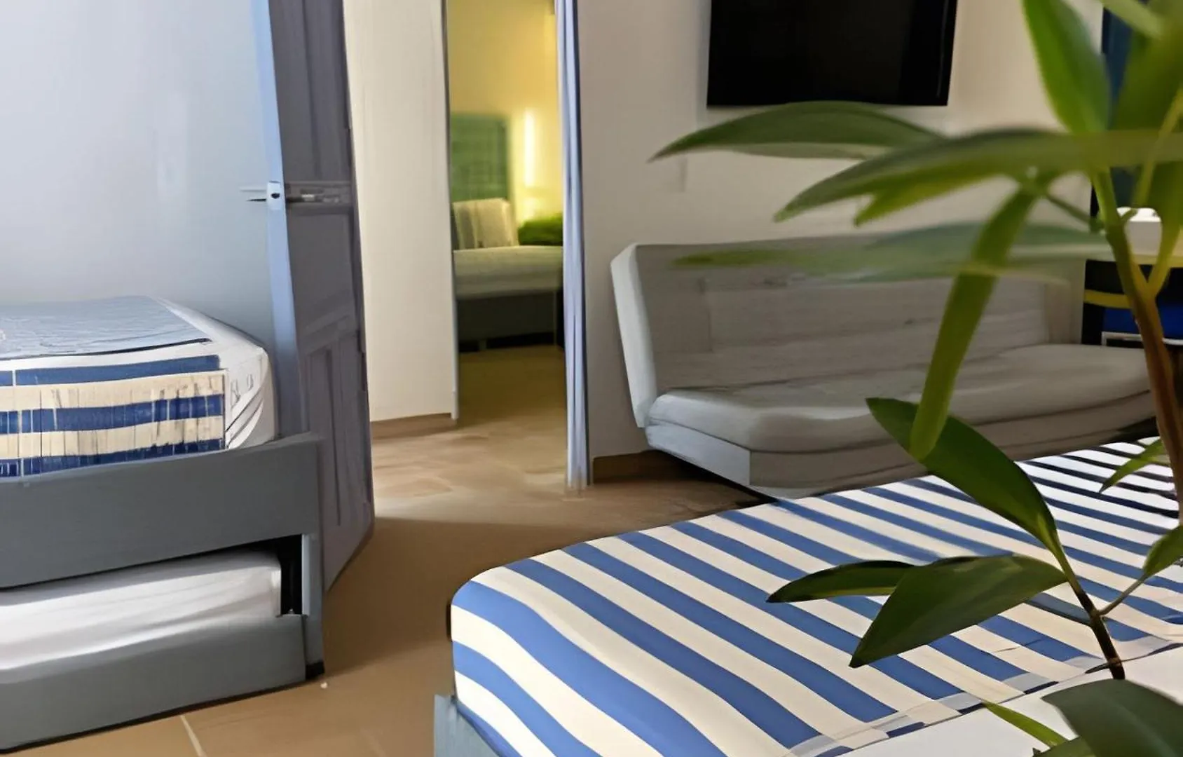 Guest house Cartagena+ Picina+6 Alcobas + Ciudad Antigua Hotel